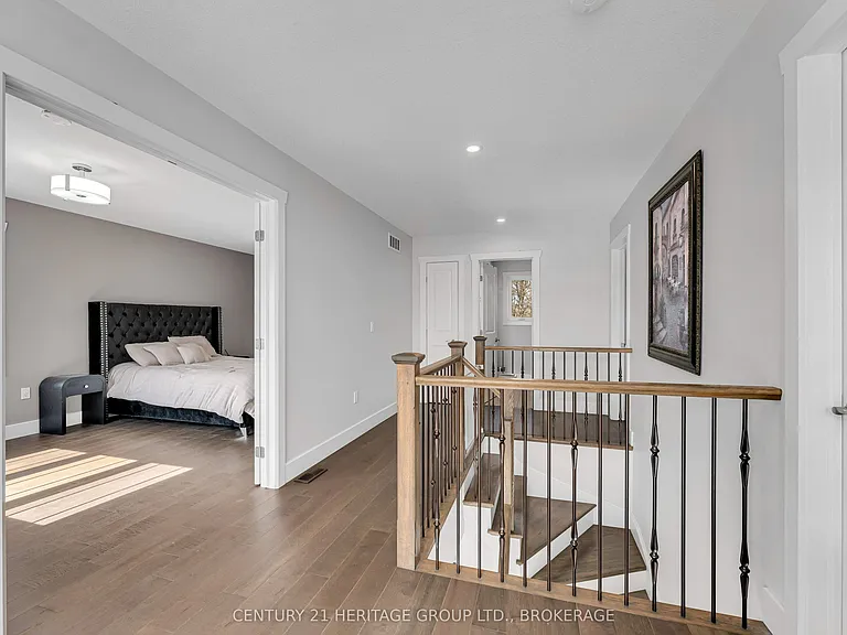 90 Aragon Rd — Photo 27
