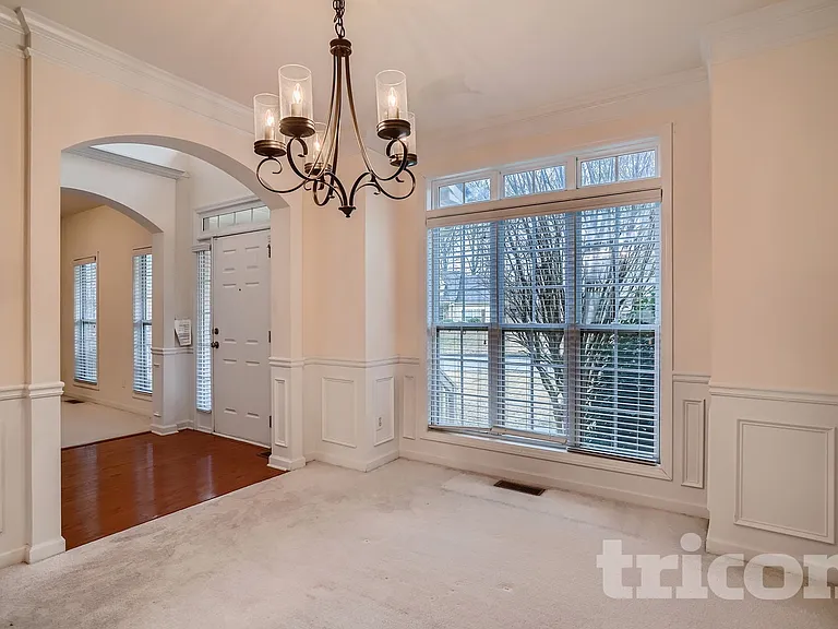 18 Parklin Trl — Photo 22