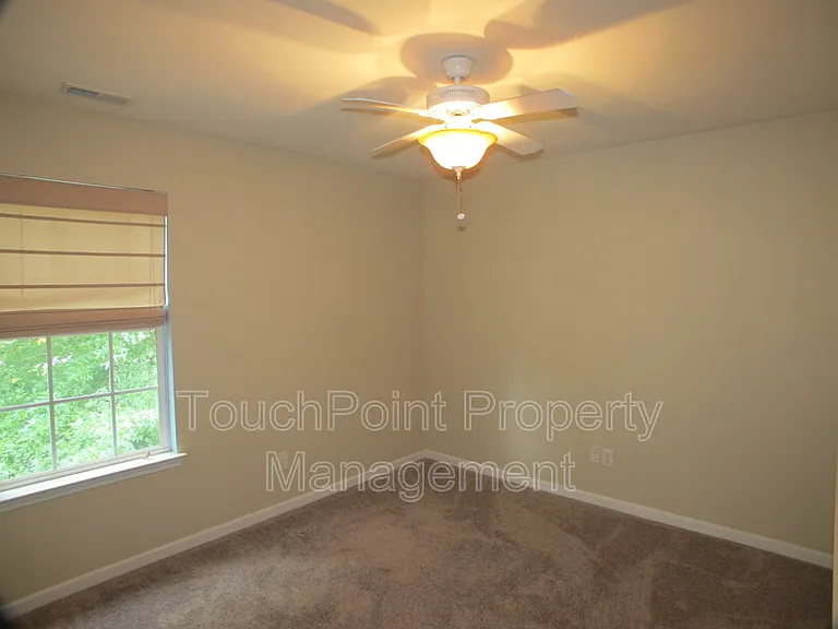 8007 Bristle Ln — Photo 15