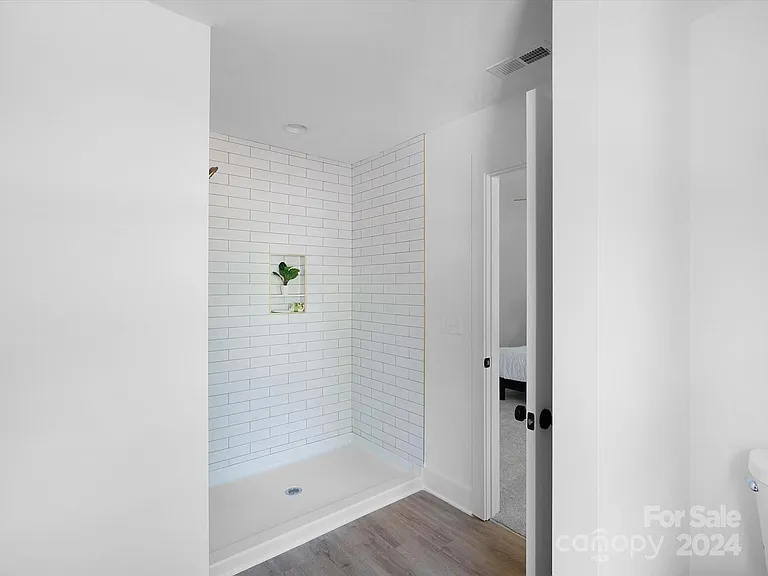 3907 Privette Rd — Photo 15
