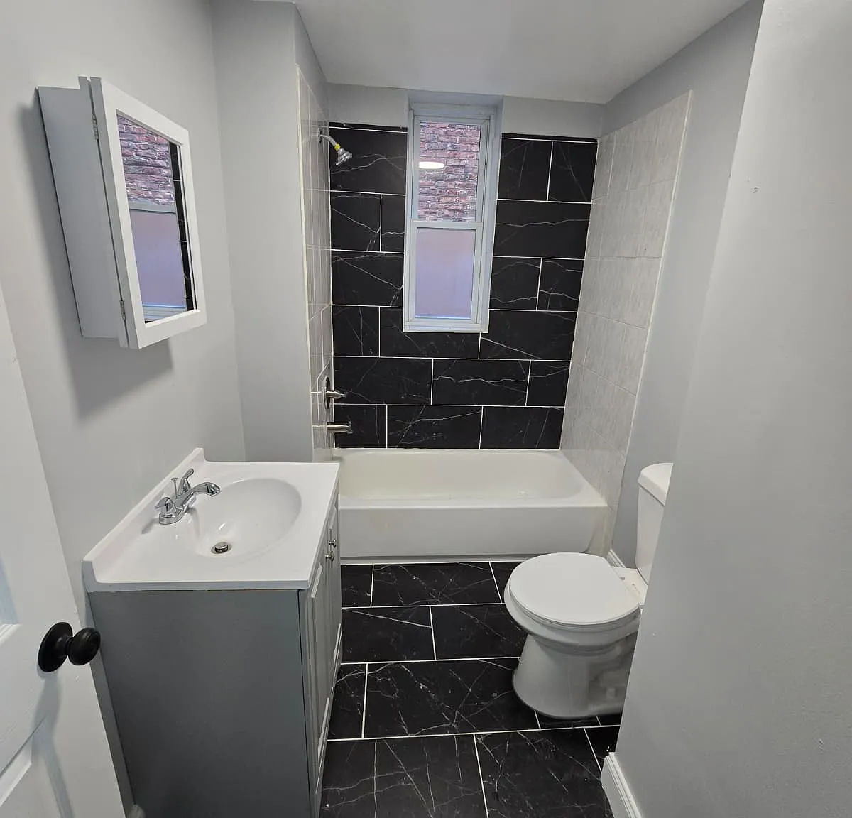4 bed, $2,495 — Photo 3