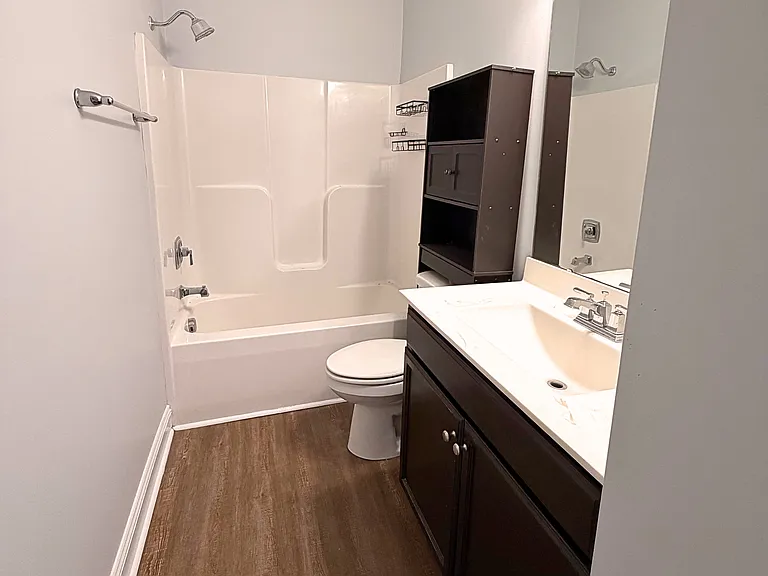 5731 Wrightsville Ave #B — Photo 7