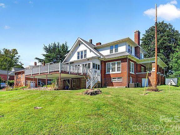 4th image of 606 Rutherford Rd
