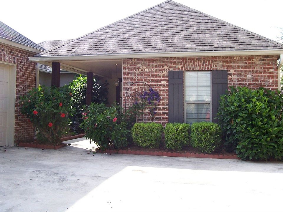 10203 Springpark Ave