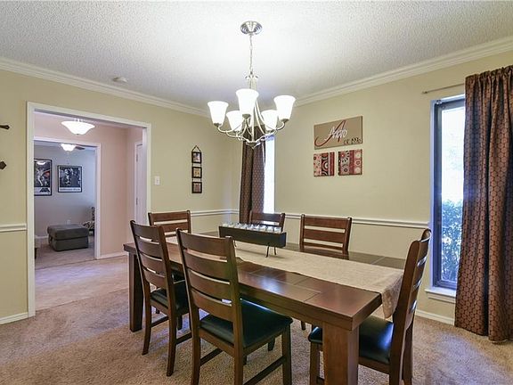 5th image of 5814 Gatewood Dr