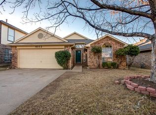 8512 Whispering Creek Trl, Fort Worth, TX 76134