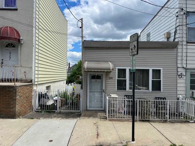 6202 Meadowview Ave, North Bergen, NJ, 07047