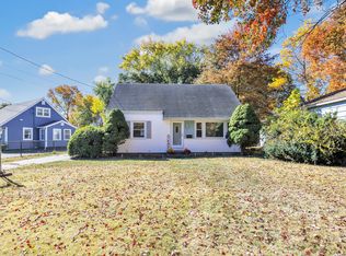 1127 Nichols Ave, Stratford, CT 06614