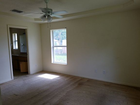4th image of 144 Pecan Dr
