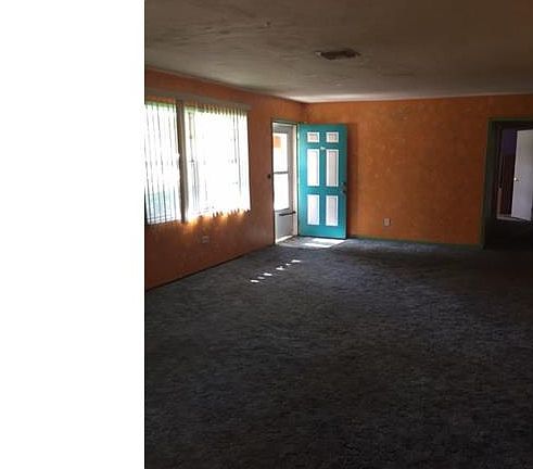 2nd image of 1751 Winkler Ave