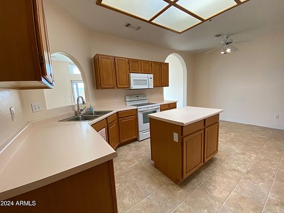 5th image of 10750 N 117TH Place