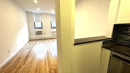 Rented by HOLTON REAL ESTATE INC.