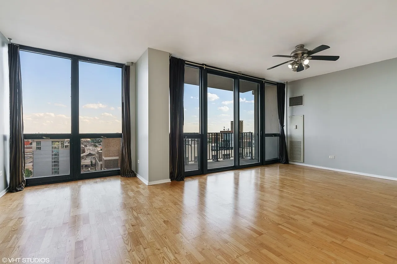 1 bed, 705 sqft, $2,700 — Photo 4