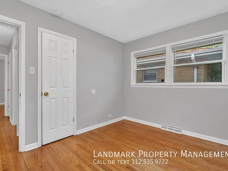 16246 Dobson Ave — Photo 7