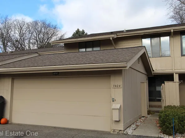 7404 Pebble Poin, West Bloomfield, MI 48322