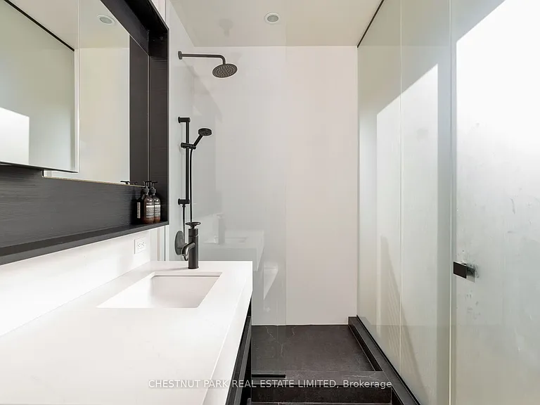 505 Richmond St W #1311 — Photo 43