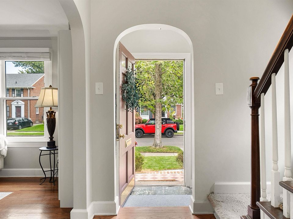409 Madison St, photo 6