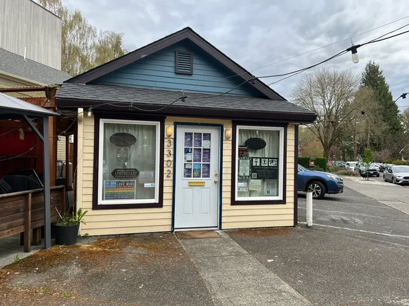 3302 SE Division St, Portland, OR 97202