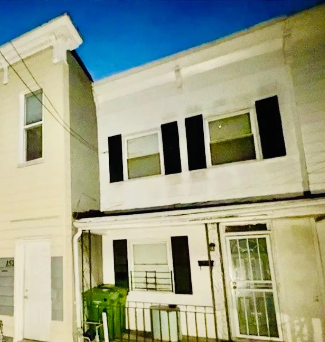2 bed, 924 sqft, $1,350 — Photo 1