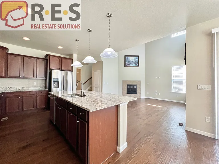 2331 Lodgepole Creek Dr — Photo 4