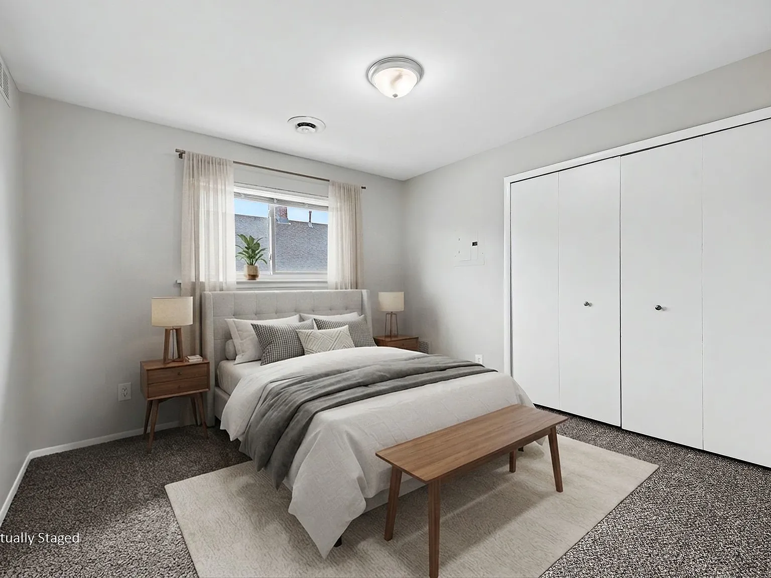 Brenton Woods Apartments - G — Photo 3