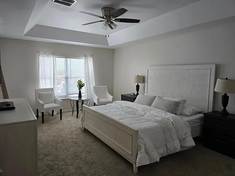 1652 Redstone Ct — Photo 22