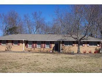 2914 Williams Pl photo 1