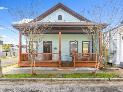 2300 Magnolia St, New Orleans, LA, 70113