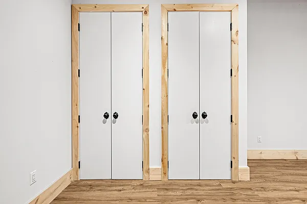 Rented by Nooklyn NYC LLC | media 49