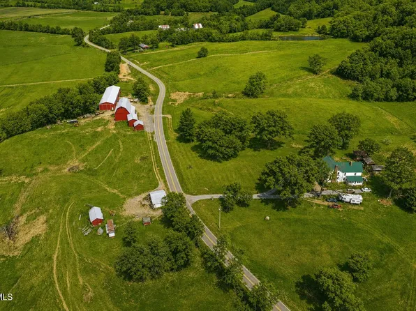 12315 Warrensburg Rd, Midway, TN 37809