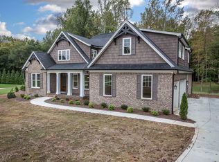 5201 Harley Stafford Dr, Oak Ridge, NC 27310