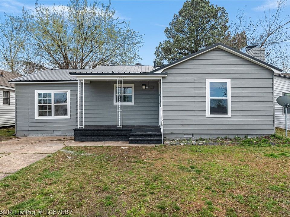 1st image of 3616 Blair Ave