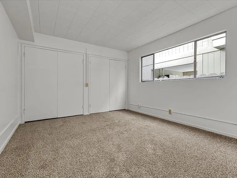 514 Sloat Ave — Photo 7