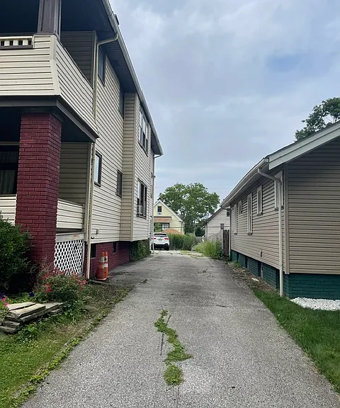 10806 Fidelity Ave #UP — Photo 21