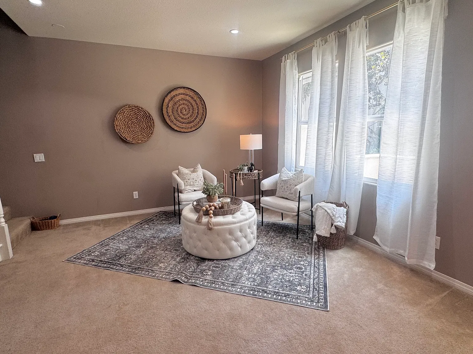 3 bed, 3.5 bath, 1752 sqft, $3,000 — Photo 3