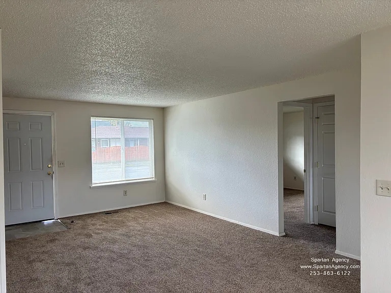 803 9th St NW #803 — Photo 3