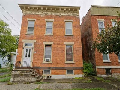 1560 7th Ave, Watervliet, NY, 12189