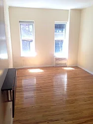 Rented by Siderow Residential Group