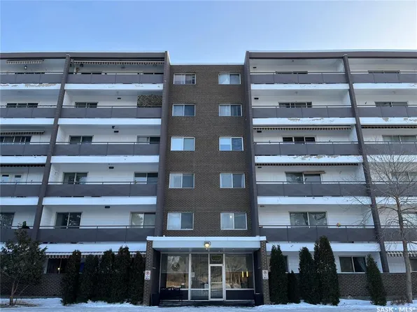 UNIT 306-4615 Rae STREET, Regina, SK S4S 3B2