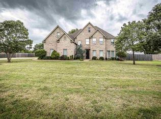66 NW Sandy Trail Ln, Lawton, OK 73505