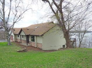 14840 Shields Lake Trl, Faribault, MN 55021