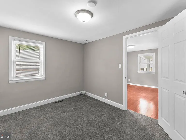 1111 Balboa Ave — Photo 17