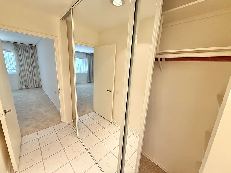 3486 Bahia Blanca W #3G — Photo 10