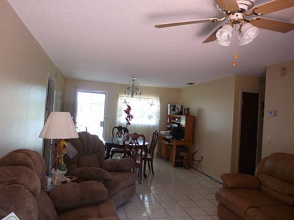 4th image of 1144 Blossom Cir N