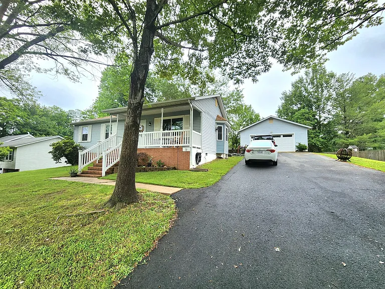 9 McLaughlin St — Photo 9