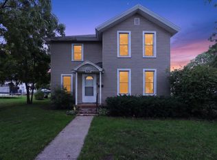608 1st Ctr, Brodhead, WI 53520