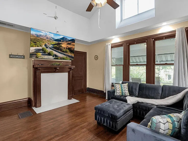 366 Berkeley Rd — Photo 6