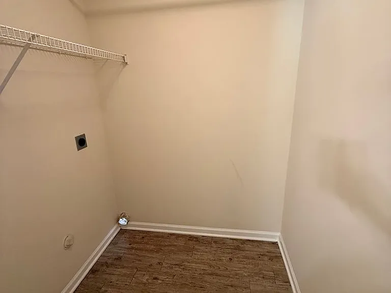 2329 Settlers Ridge Ln — Photo 7
