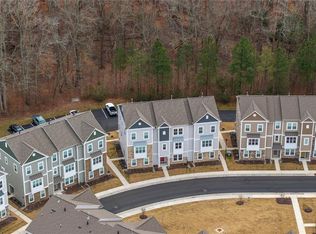 2009 Laycock Ln #102, Suffolk, VA 23435