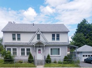 1027 Roosevelt Ave, Springfield, MA 01109